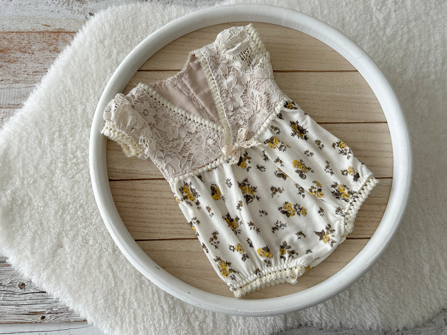 Newborn photo outfit with light beige lace, bohemian newborn romper