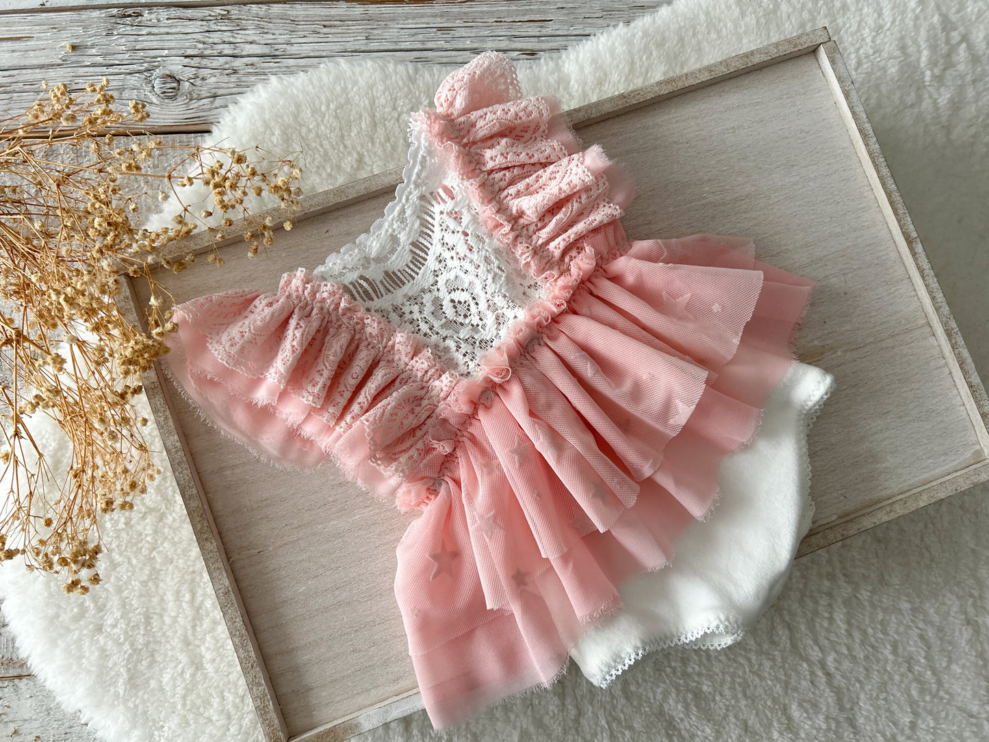 Newborn romper for photo shoots, lace baby outfit