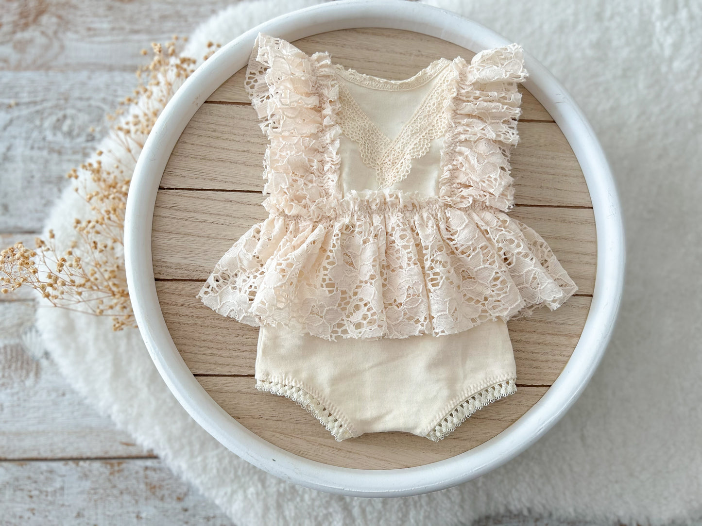 Lace newborn romper for first photo shoot, cream ruffled boho design
