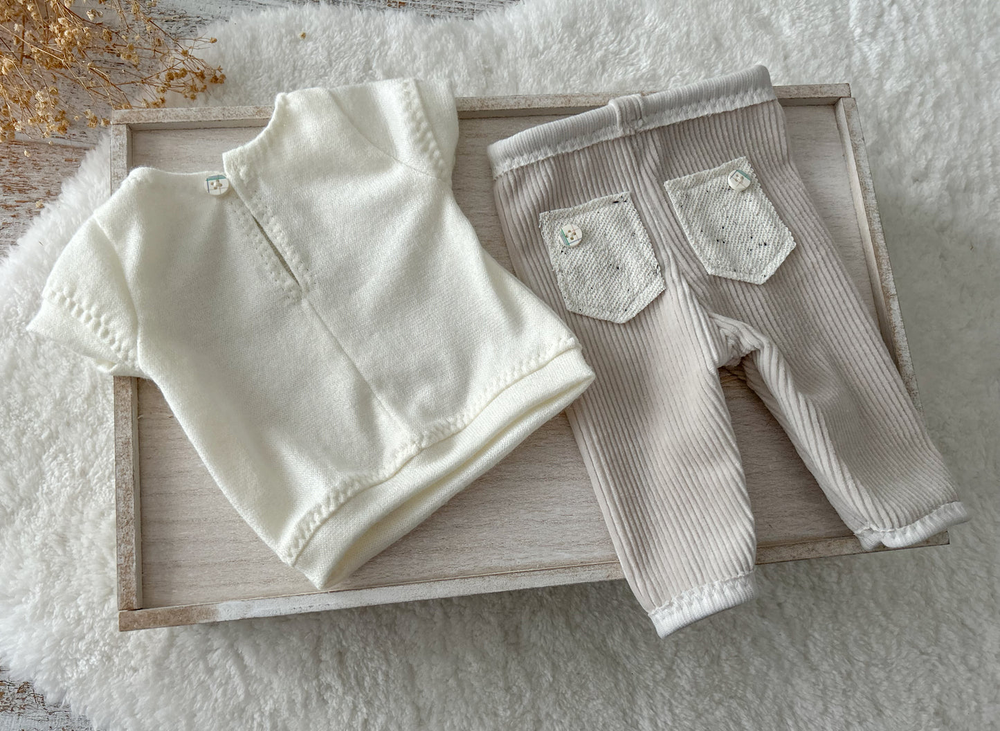 Newborn boy photo outfit, baby boy props