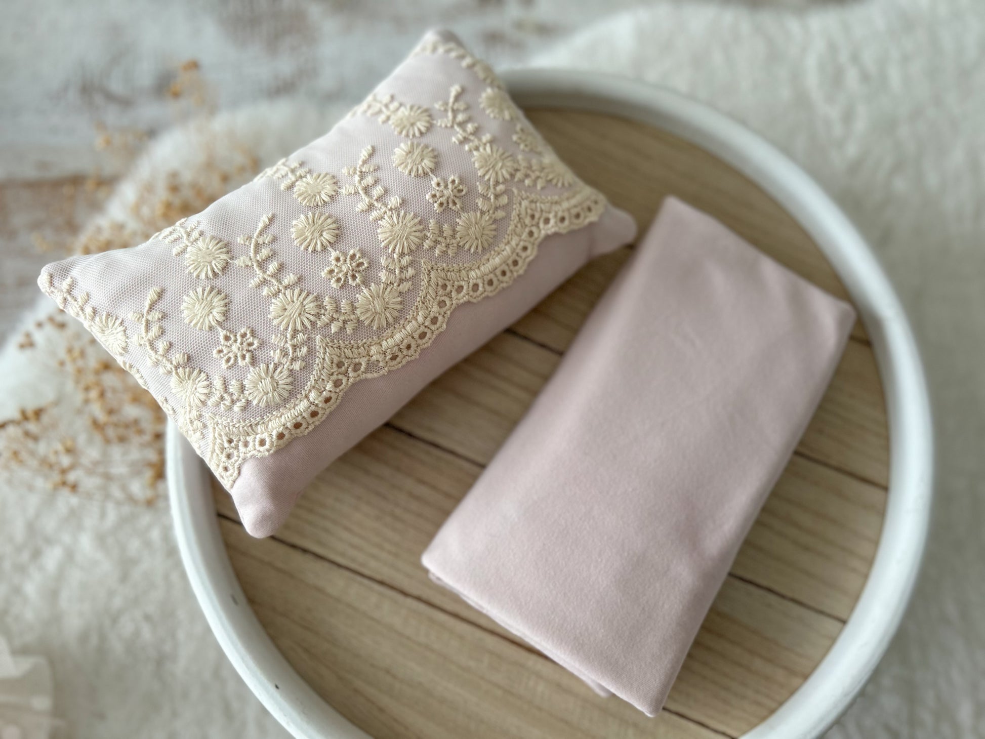 Wrap for newborn photography, fabric wrap in soft pink with matching posing pillow