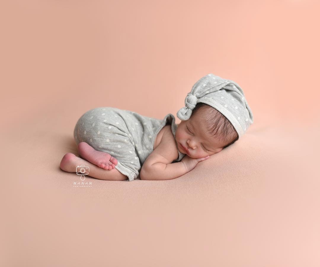 Newborn boy knot hat, gray polka dot sleepy hat for newborn photography shoots, newborn prop