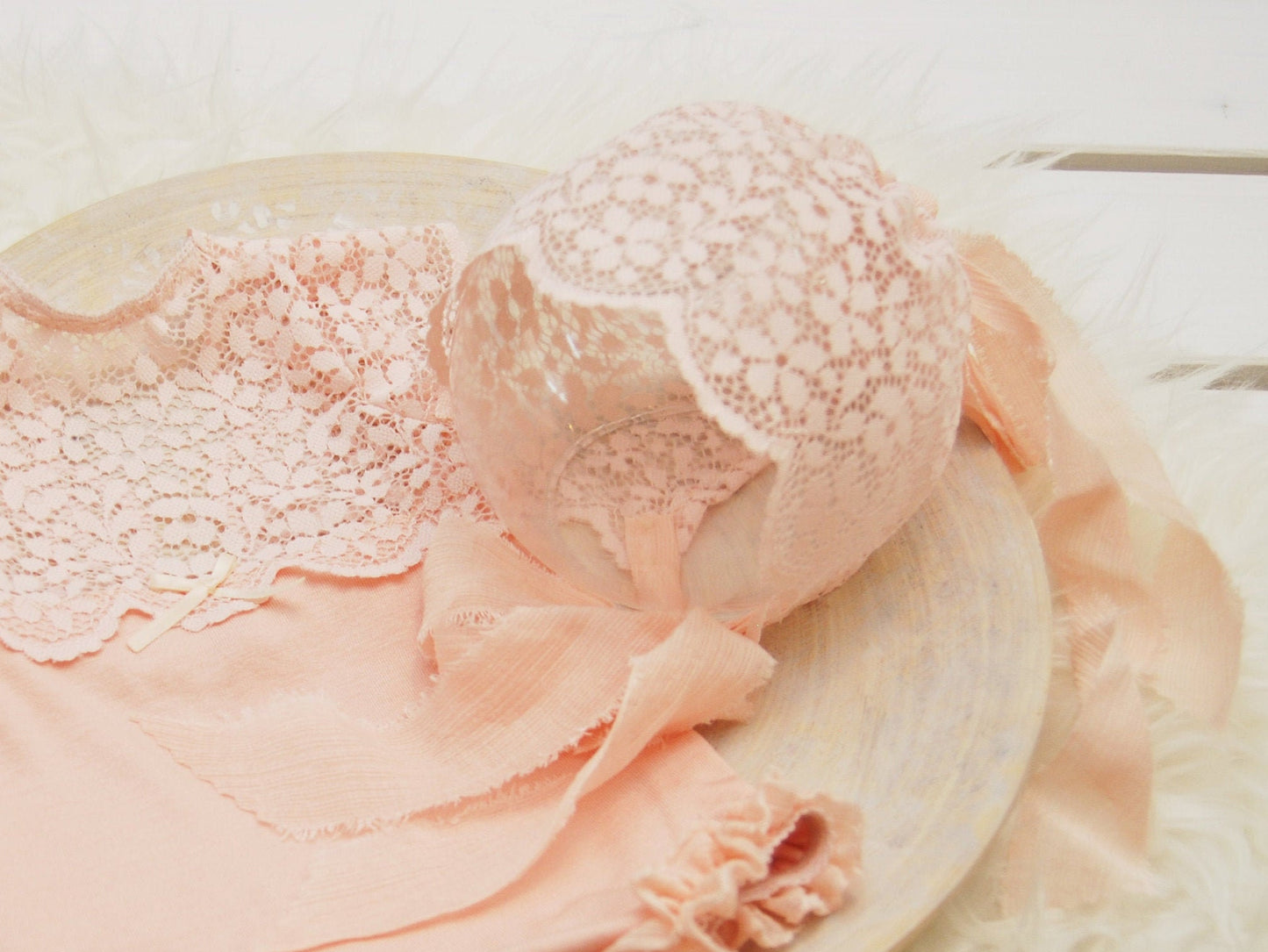 Newborn bonnet, baby girl bonnet for newborn photography, newborn photo props