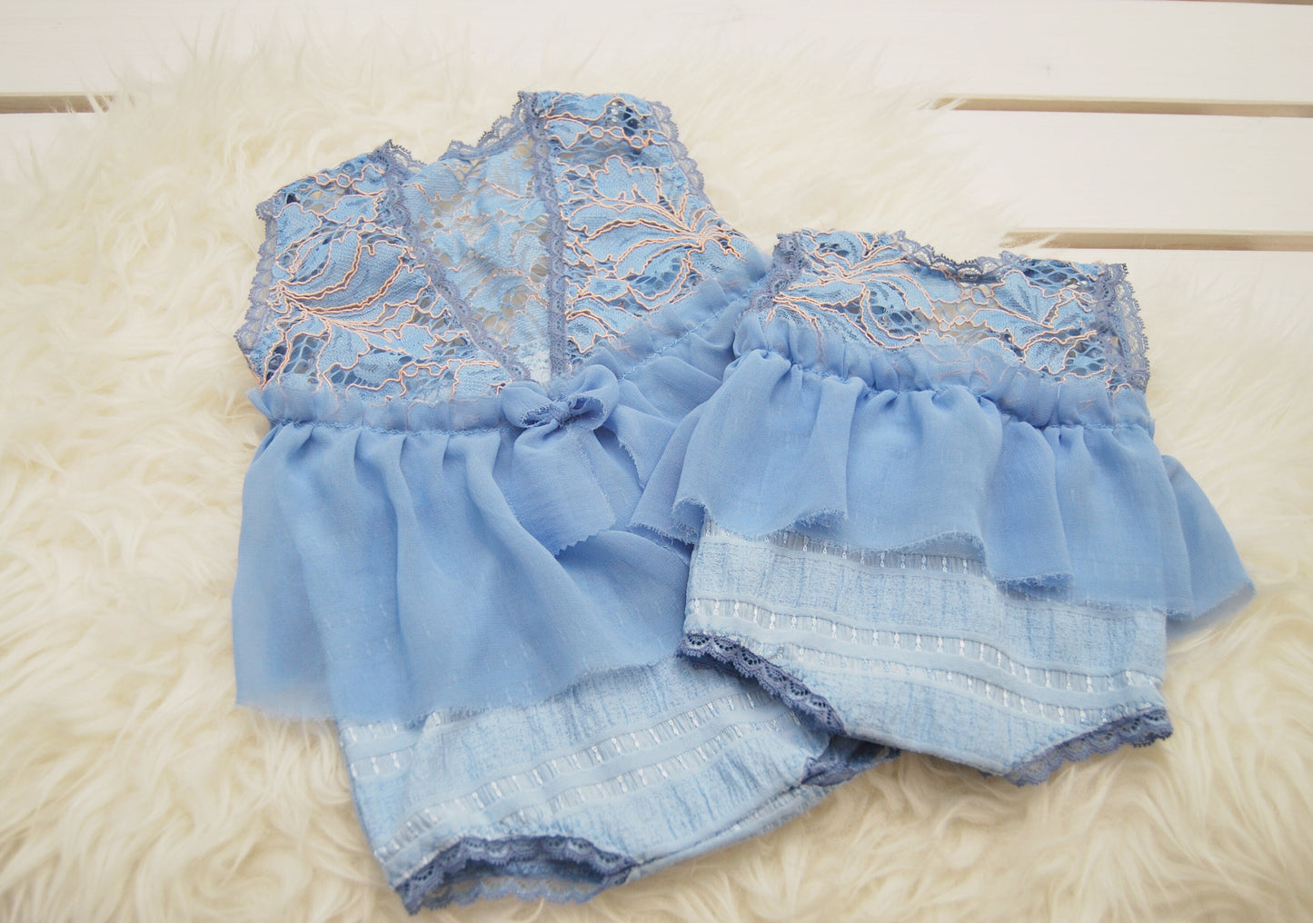 Sitter romper baby girl, blue sitter photography outfit, baby girl lace bonnet, baby girl photo props