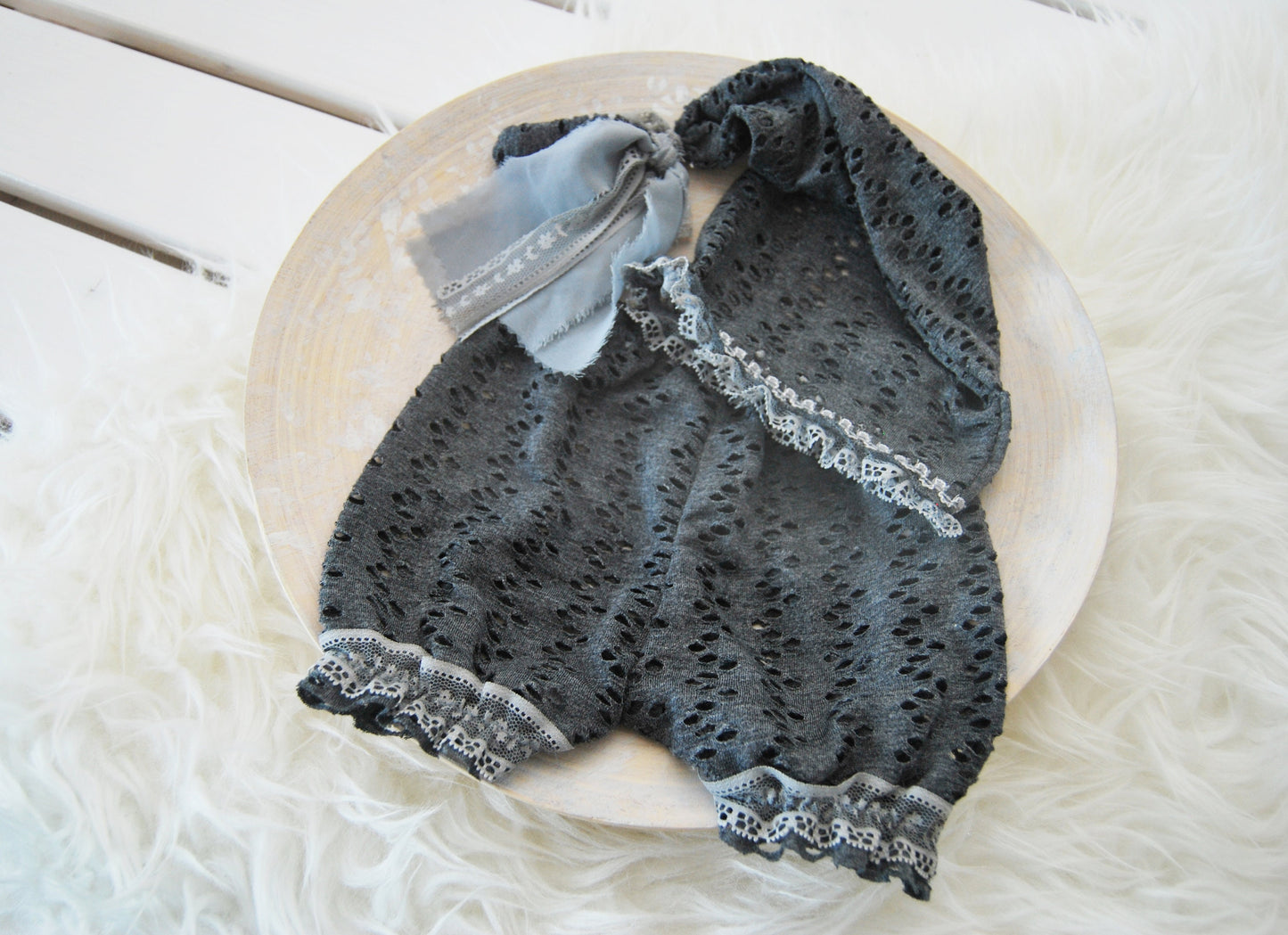 Photo outfit: newborn bloomers & sleepy hat, lace baby girl photo prop outfit - Dark gray