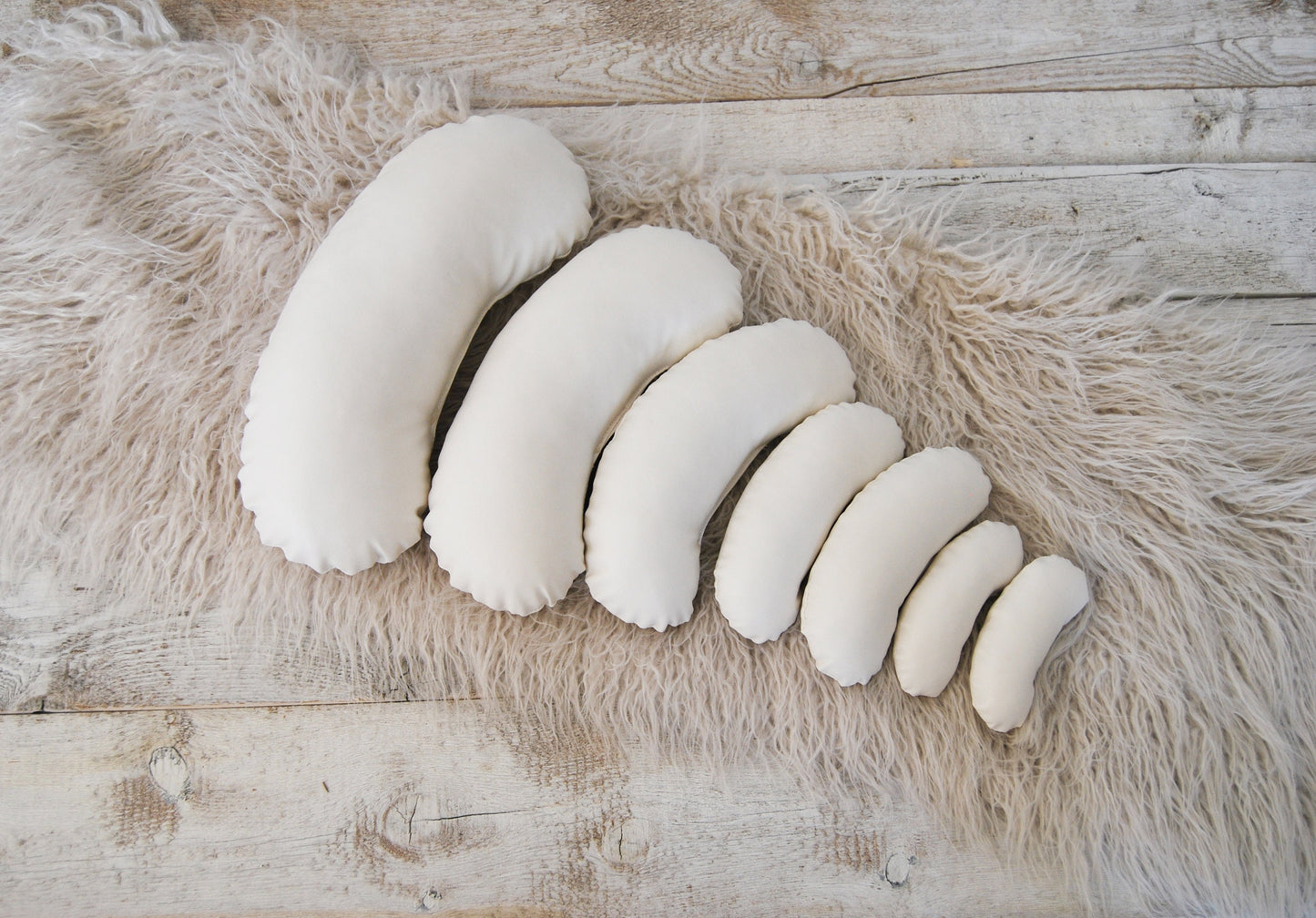 Full set of 7 contoured posing pillow, waterproof, off white color, for newborn photography