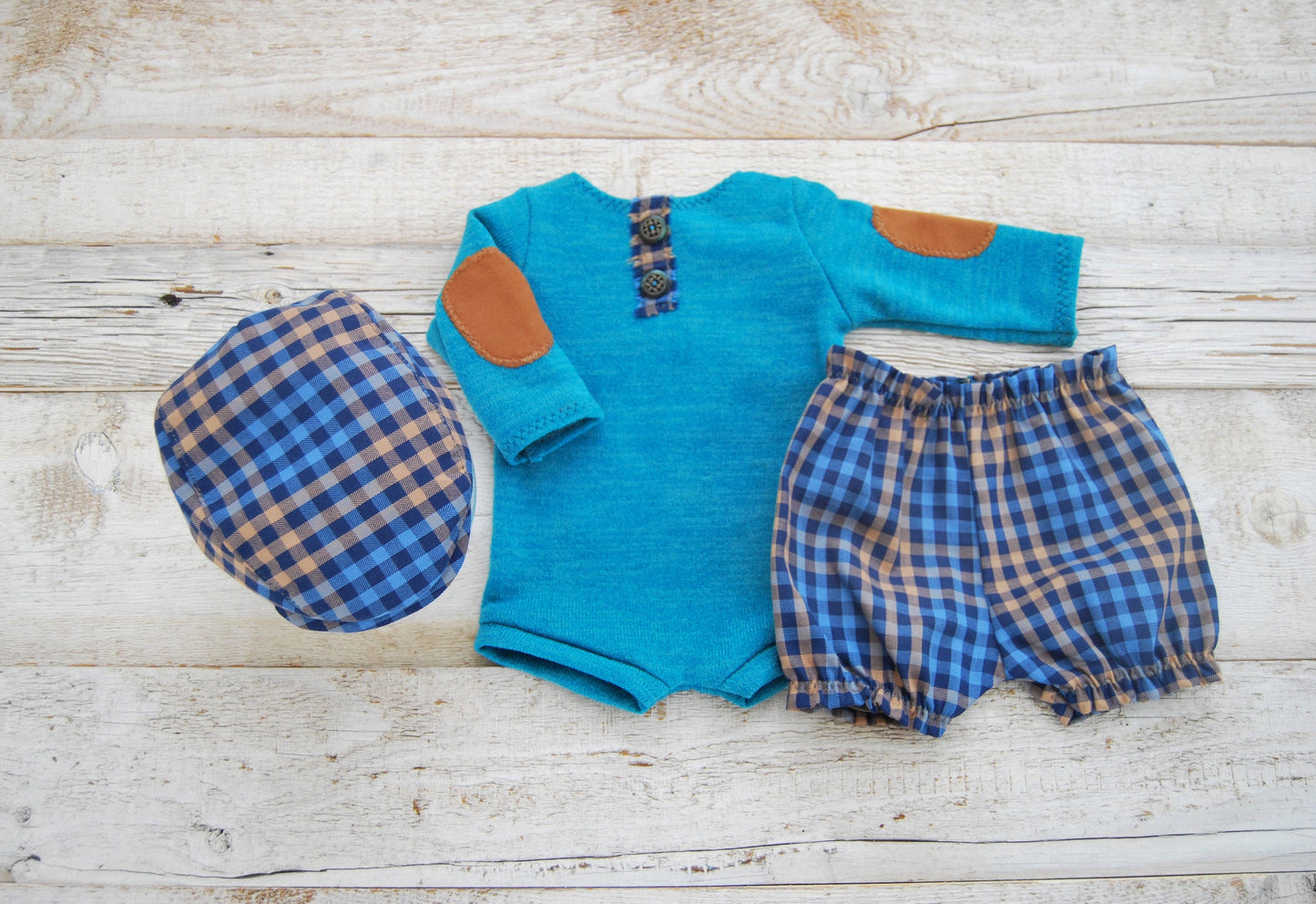 Newborn boy outfit: romper, pants, flat cap - newborn photography prop outfit