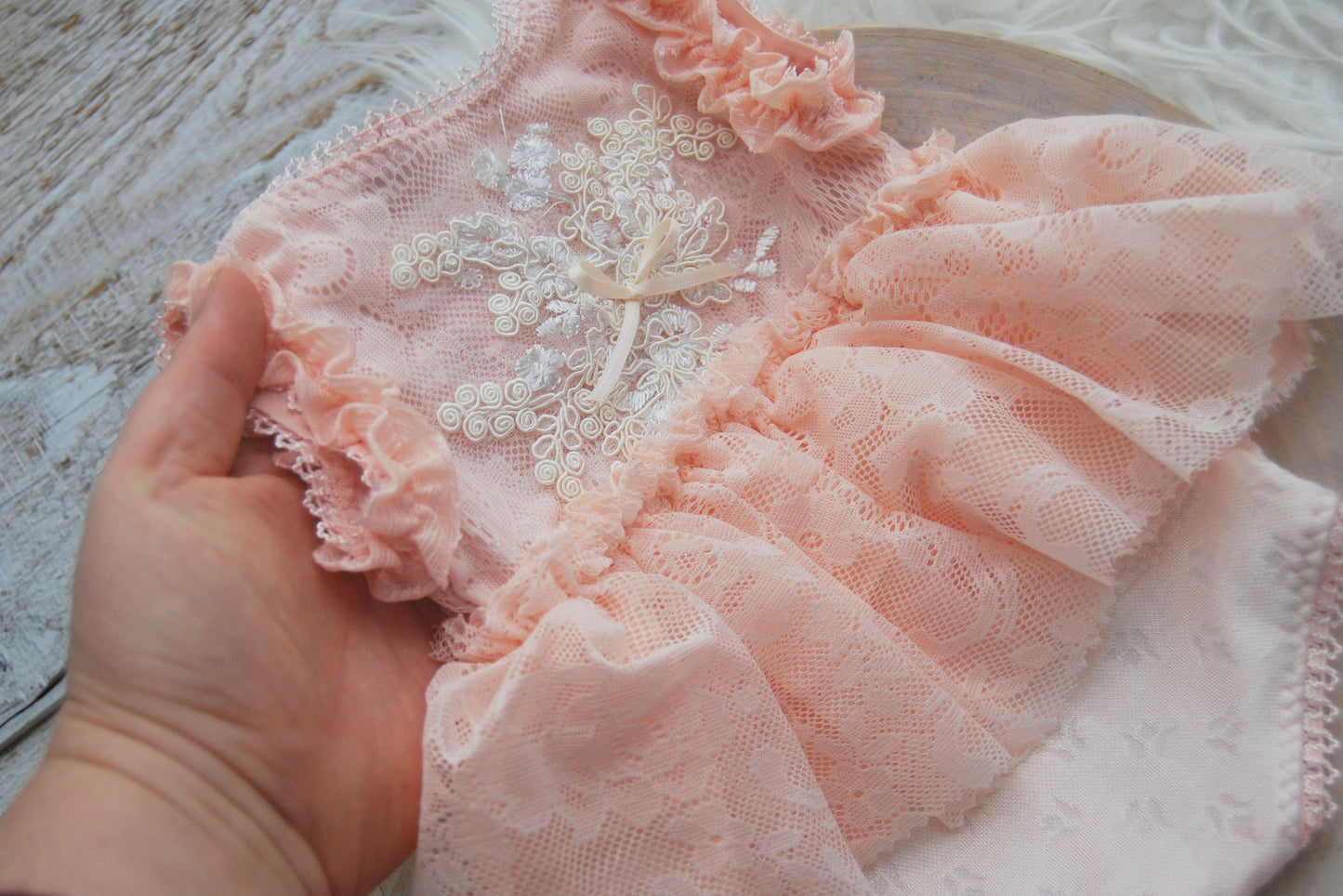 Peach SITTER girl photo prop romper, SITTER lace romper for milestone photo shoot, baby props