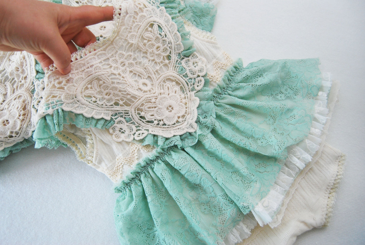 Boho baby girl photoshoot outfit, SITTER photo prop romper with lace and ruffles, lace baby girl romper