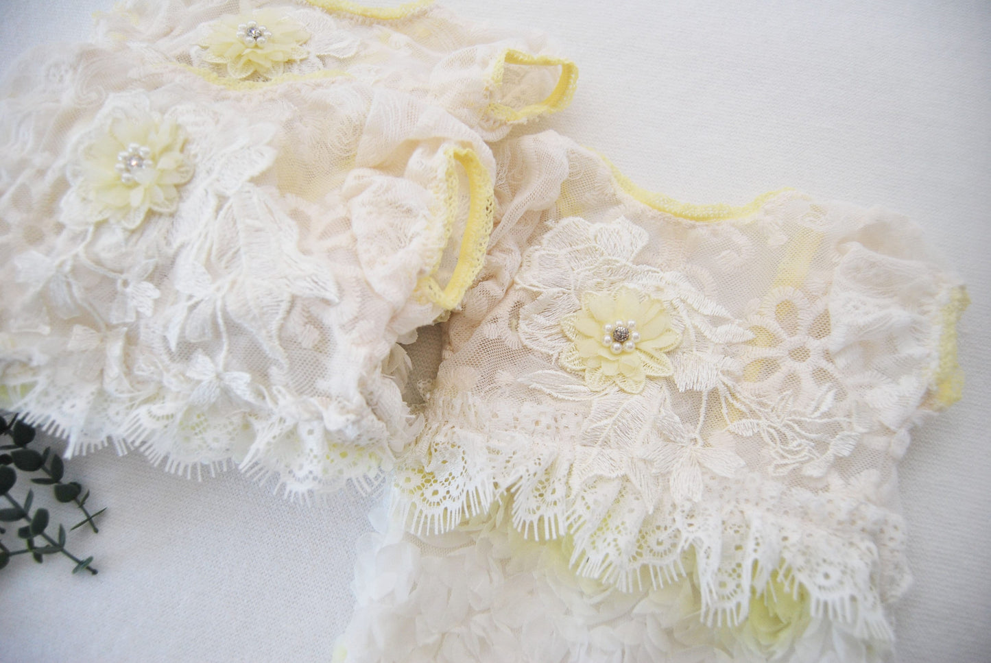 Newborn photo prop - Lace newborn romper for baby girl photography, white and yellow ruffled romper, first photo shoot outfit baby girl