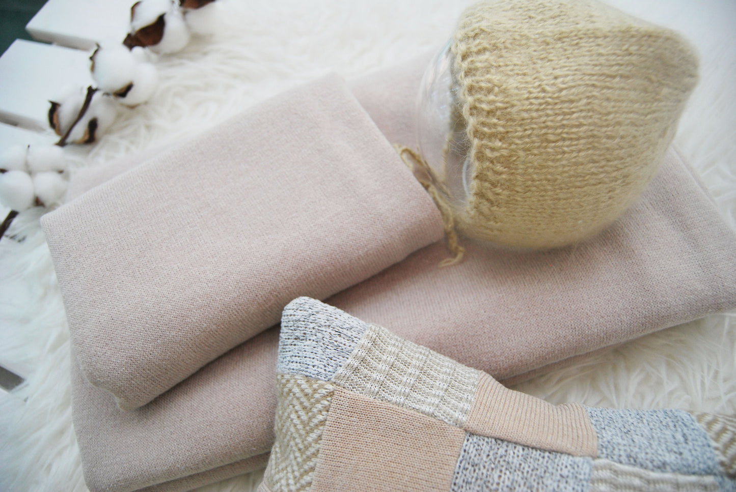 Newborn photo prop SET: knit fabric backdrop, fabric wrap, angora bonnet, posing pillow