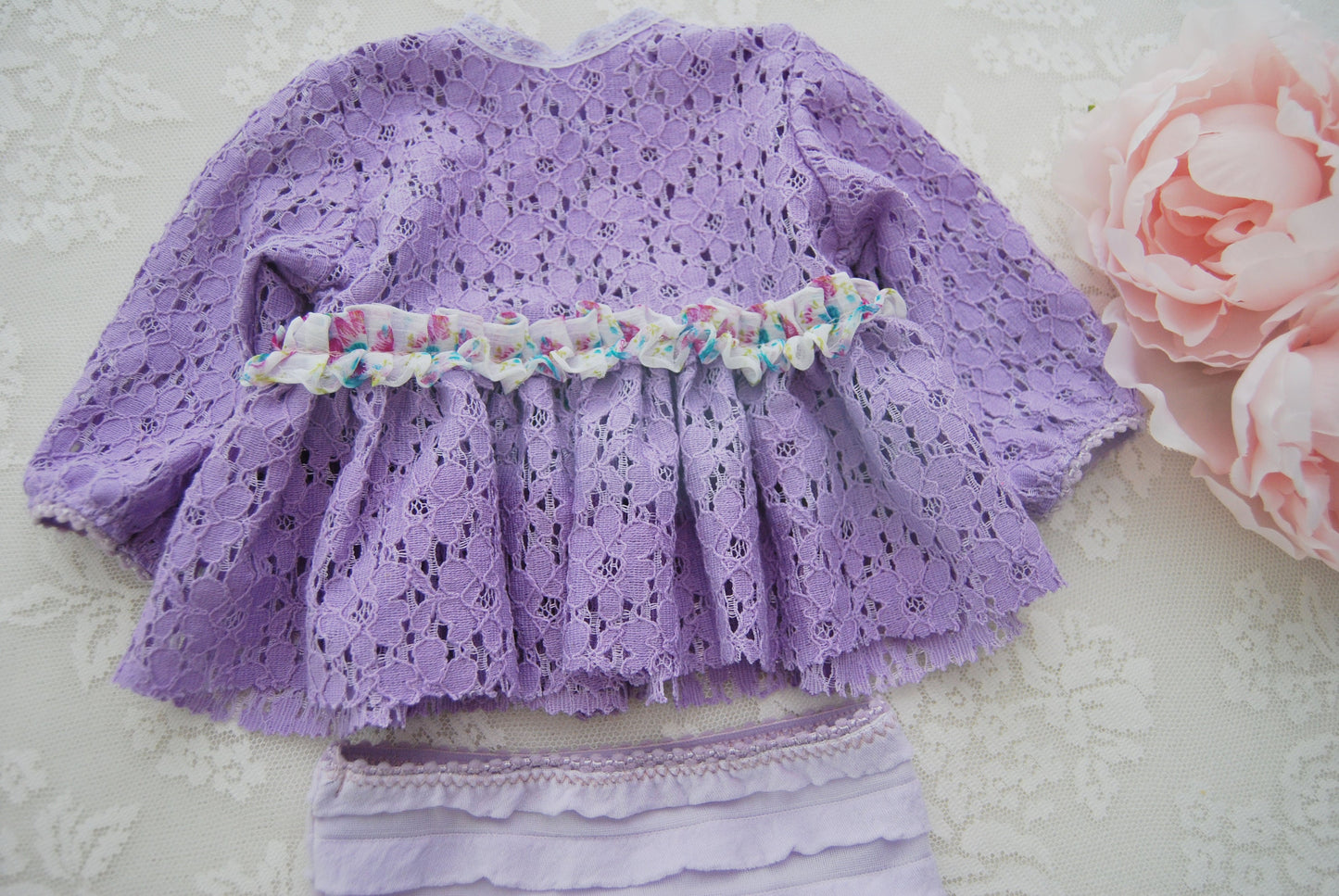 Newborn girl outfit for photography: lace top and panties, purple newborn photo prop set