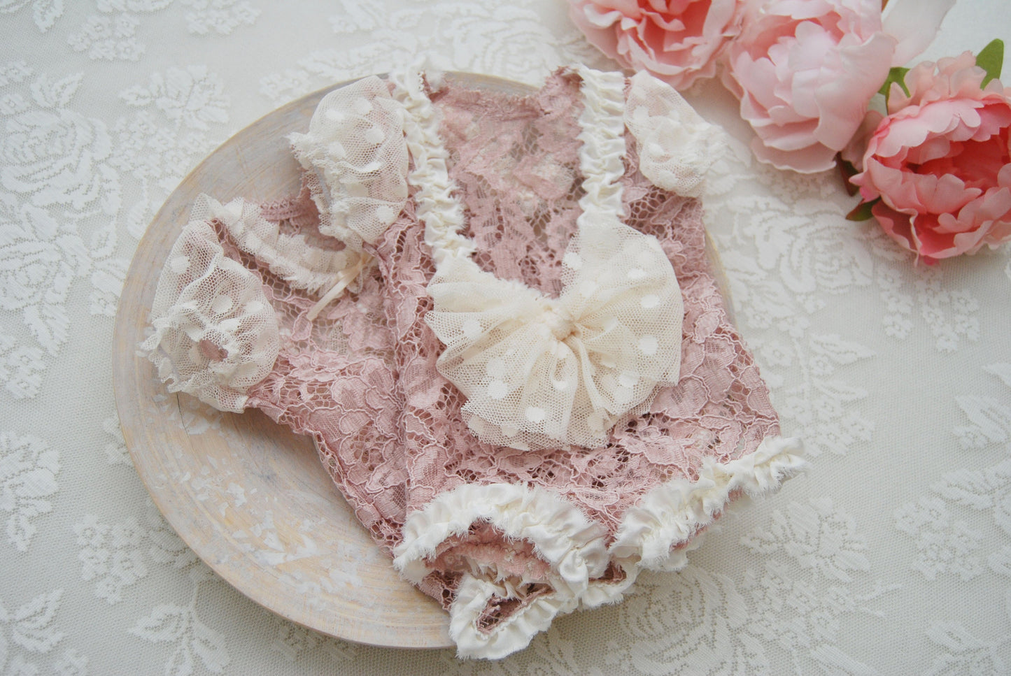 Pink newborn romper, lace baby girl outfit for newborn photography shoots