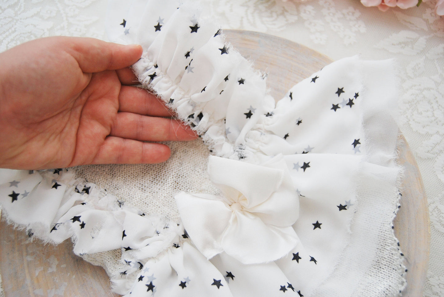 Newborn roper photo prop, photography outfit baby girl, white ruffled romper with little stars