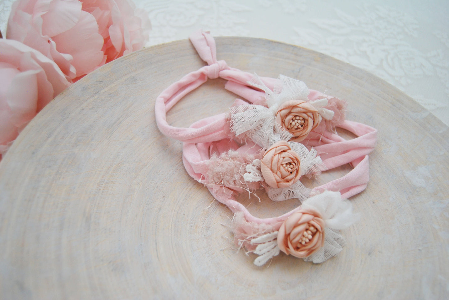 Flower baby girl headband photo prop, newborn photography tieback headband