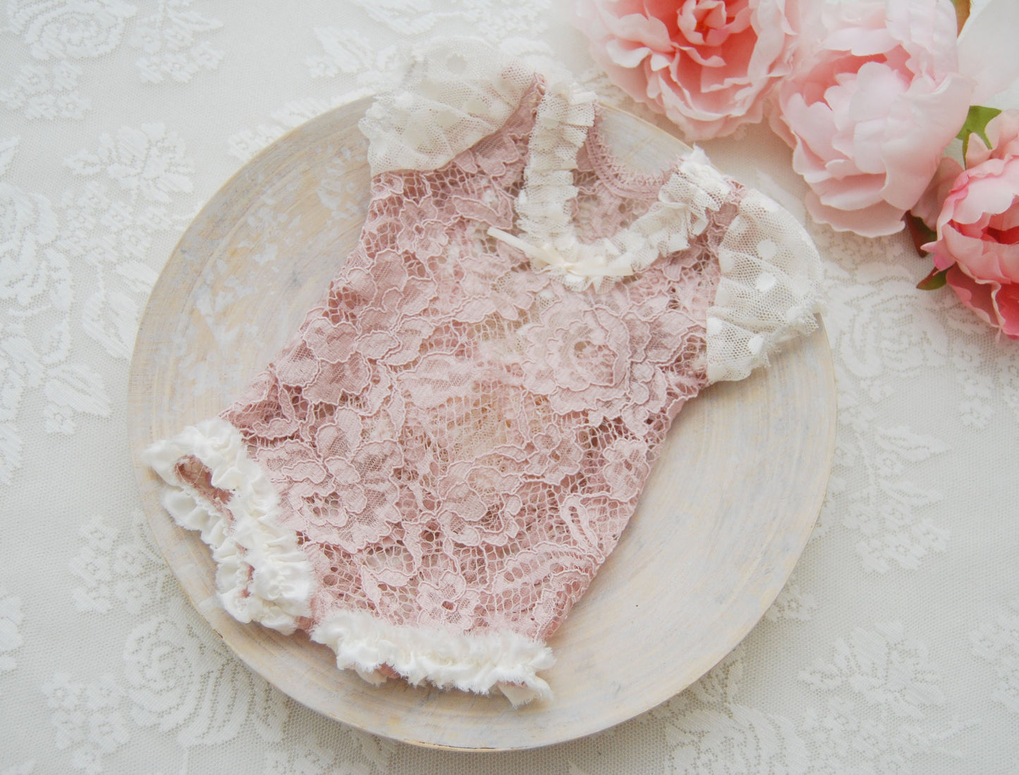 Pink newborn romper, lace baby girl outfit for newborn photography shoots