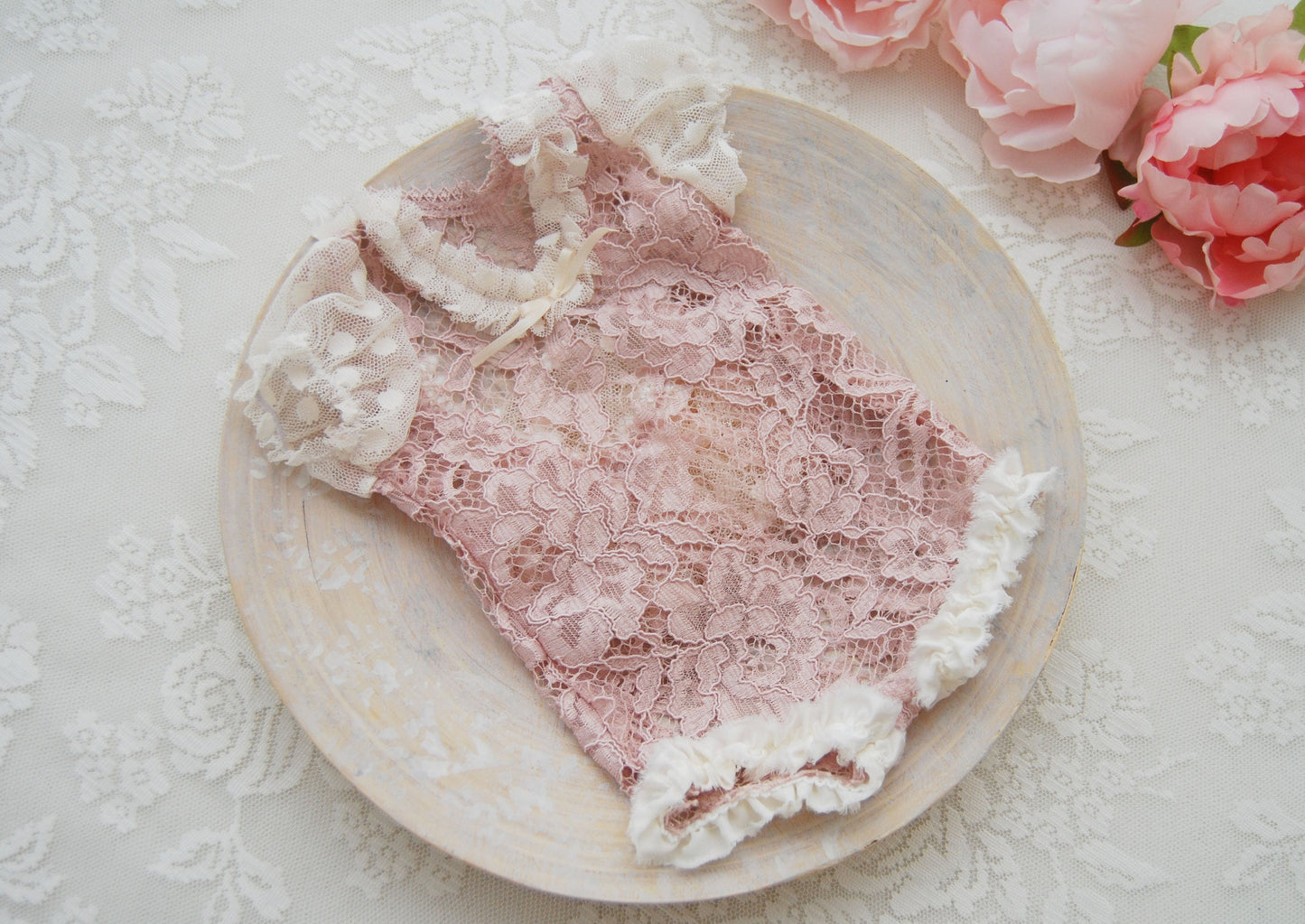 Pink newborn romper, lace baby girl outfit for newborn photography shoots