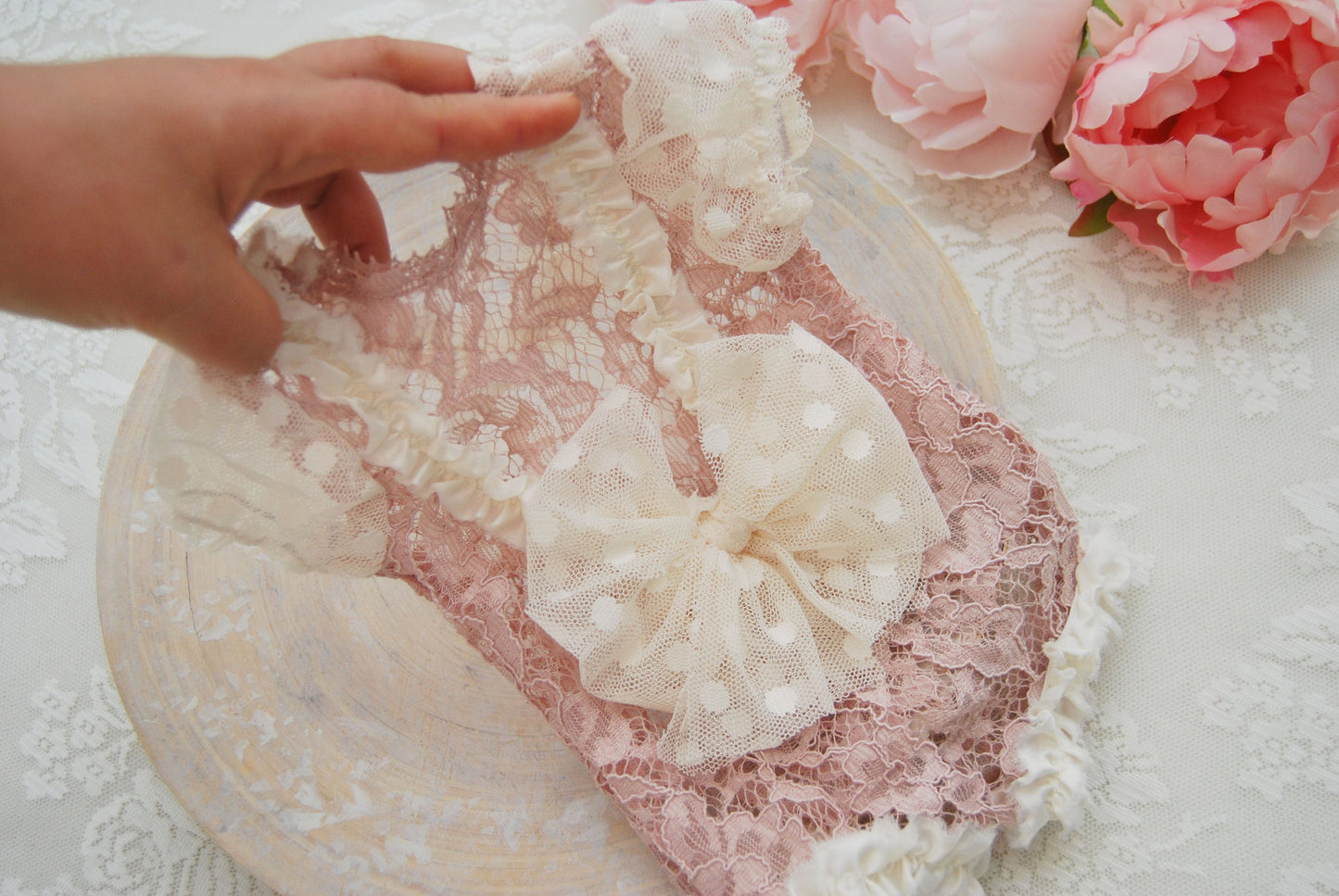 Pink newborn romper, lace baby girl outfit for newborn photography shoots