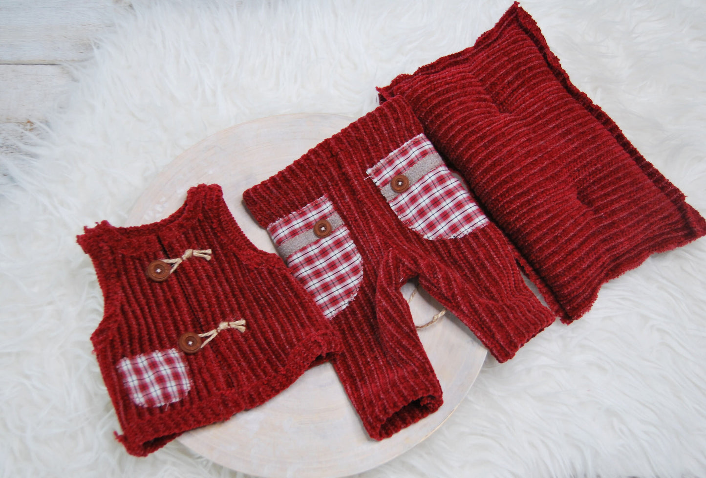 Red Newborn Outfit Photography, Newborn Boy Photo Props, Christmas Newborn Props, Newborn Set: Pants & Vest, Newborn Posing Pillow