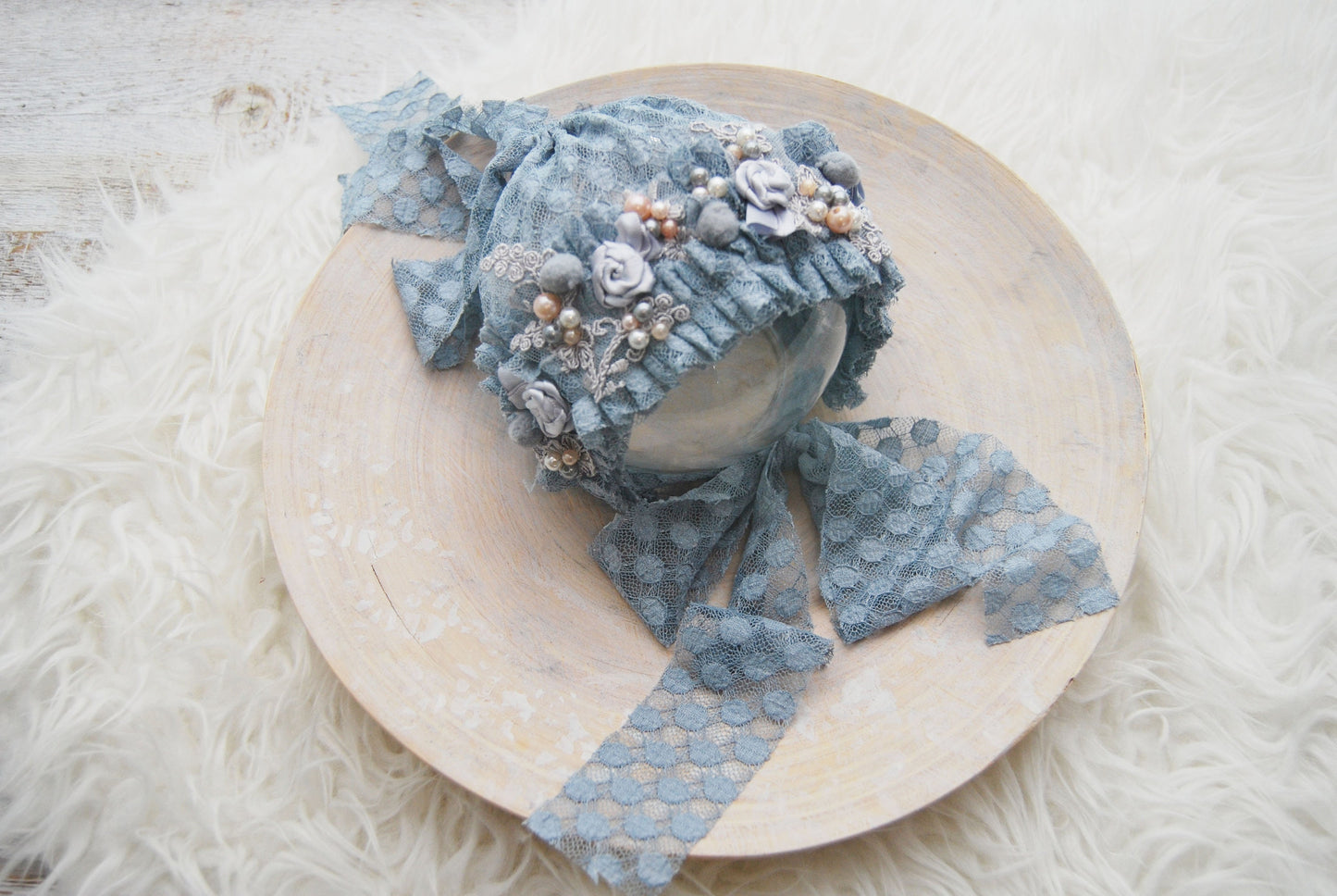 Newborn Bonnet Photography, Lace Newborn Bonnet with Pearls, Floral Baby Bonnet, Newborn Photography Prop Girl, Newborn Pearl Bonnet