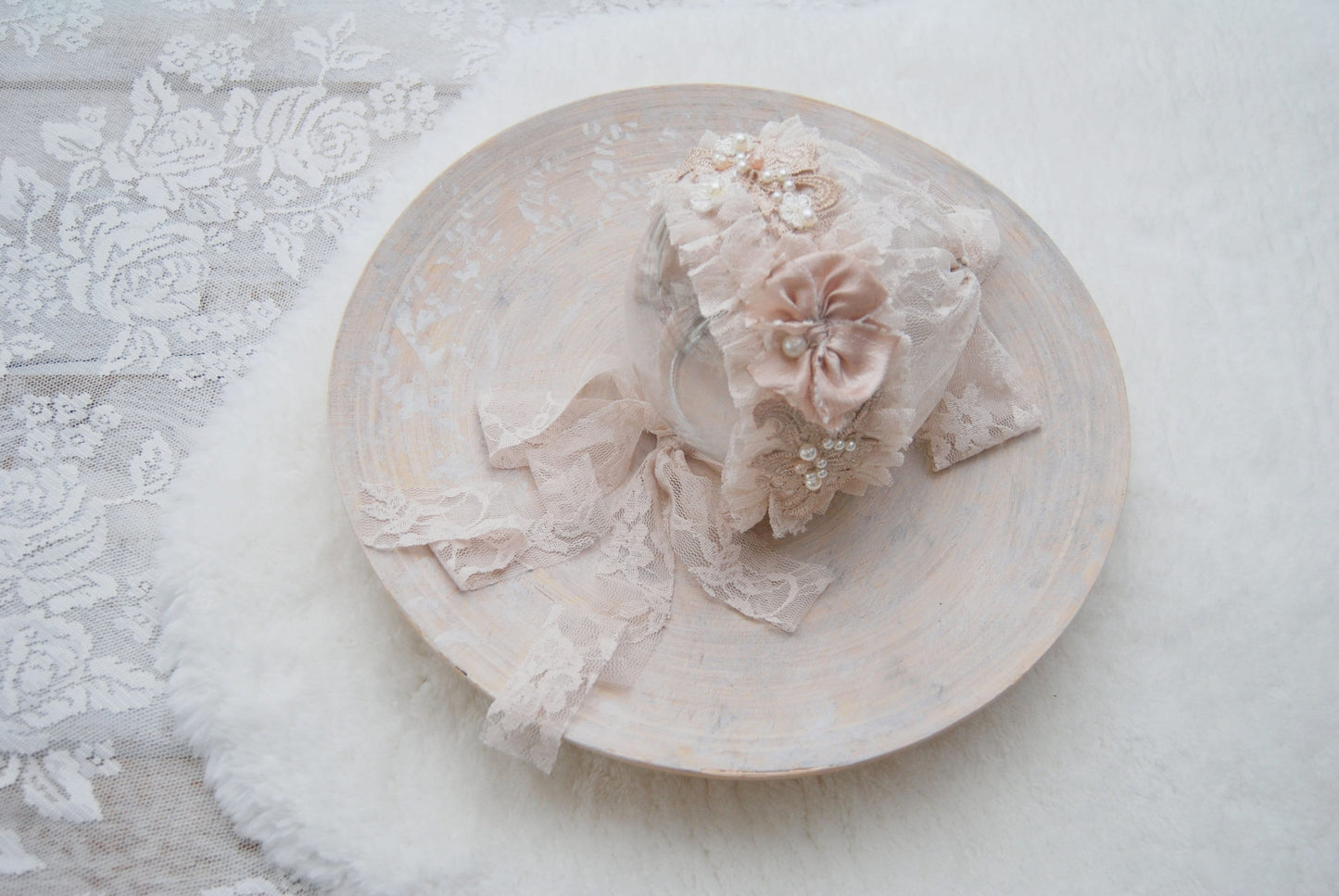 Lace Newborn Bonnet Prop, Newborn Girl Bonnet Photography, Lace Bonnet Baby Girl, Newborn Photo Props, Beige Bonnet with Pearls