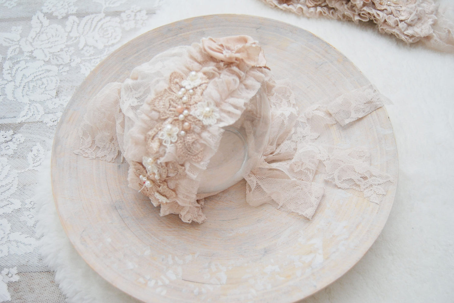 Lace Newborn Bonnet Prop, Newborn Girl Bonnet Photography, Lace Bonnet Baby Girl, Newborn Photo Props, Beige Bonnet with Pearls