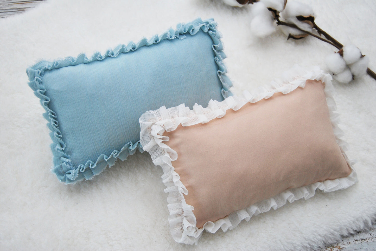 Newborn Posing Pillow, Ruffled Pillow Covers for Newborn Photography, Newborn Posing Props, Lace Pillow Cases for Baby Photography