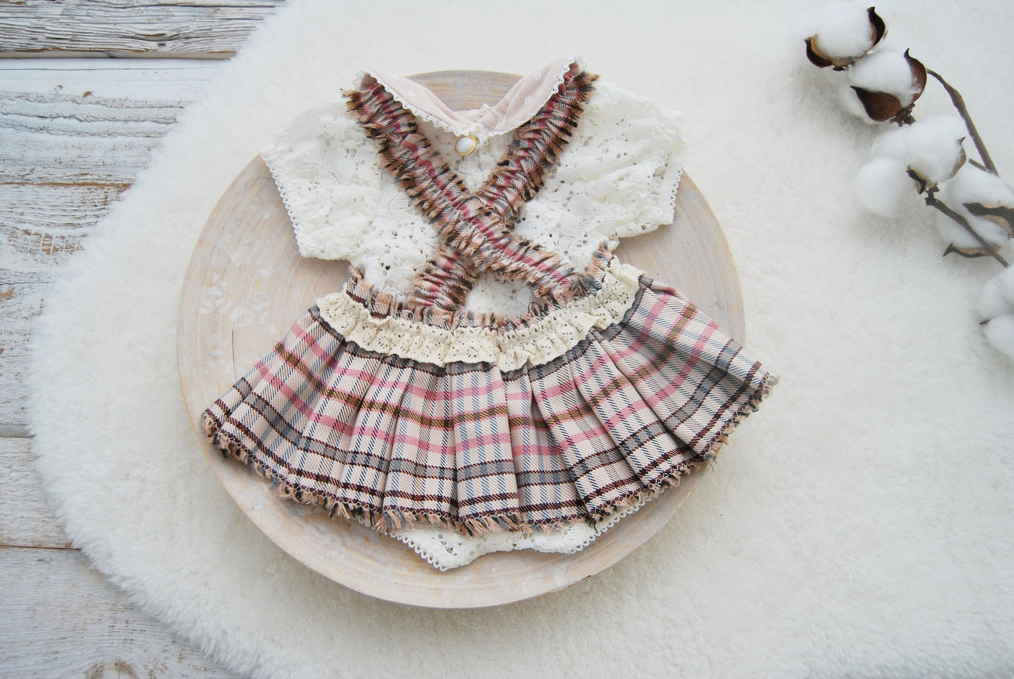 Newborn Girl Outfit for Back to School Photoshoots, Lace Newborn Romper and Pleated Skirt, Tieback Headband, Newborn Photography Set