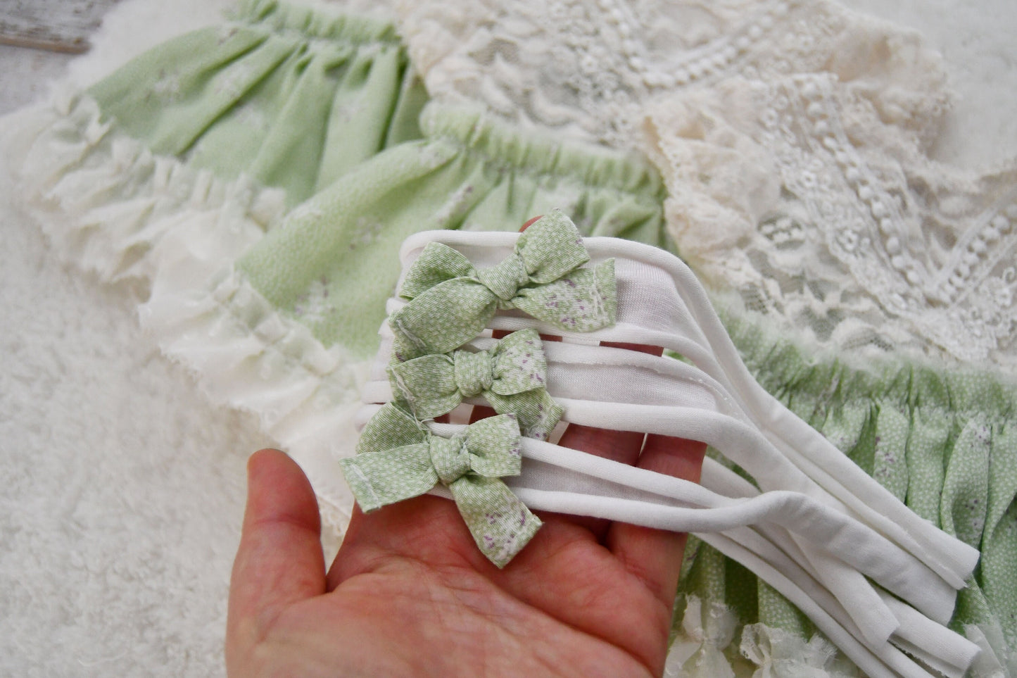 Newborn Romper Baby Girl, Spring Photo Outfit, Green Baby Dress, Ruffled Romper for Photo Shoots, Newborn Girl Photo Outfit