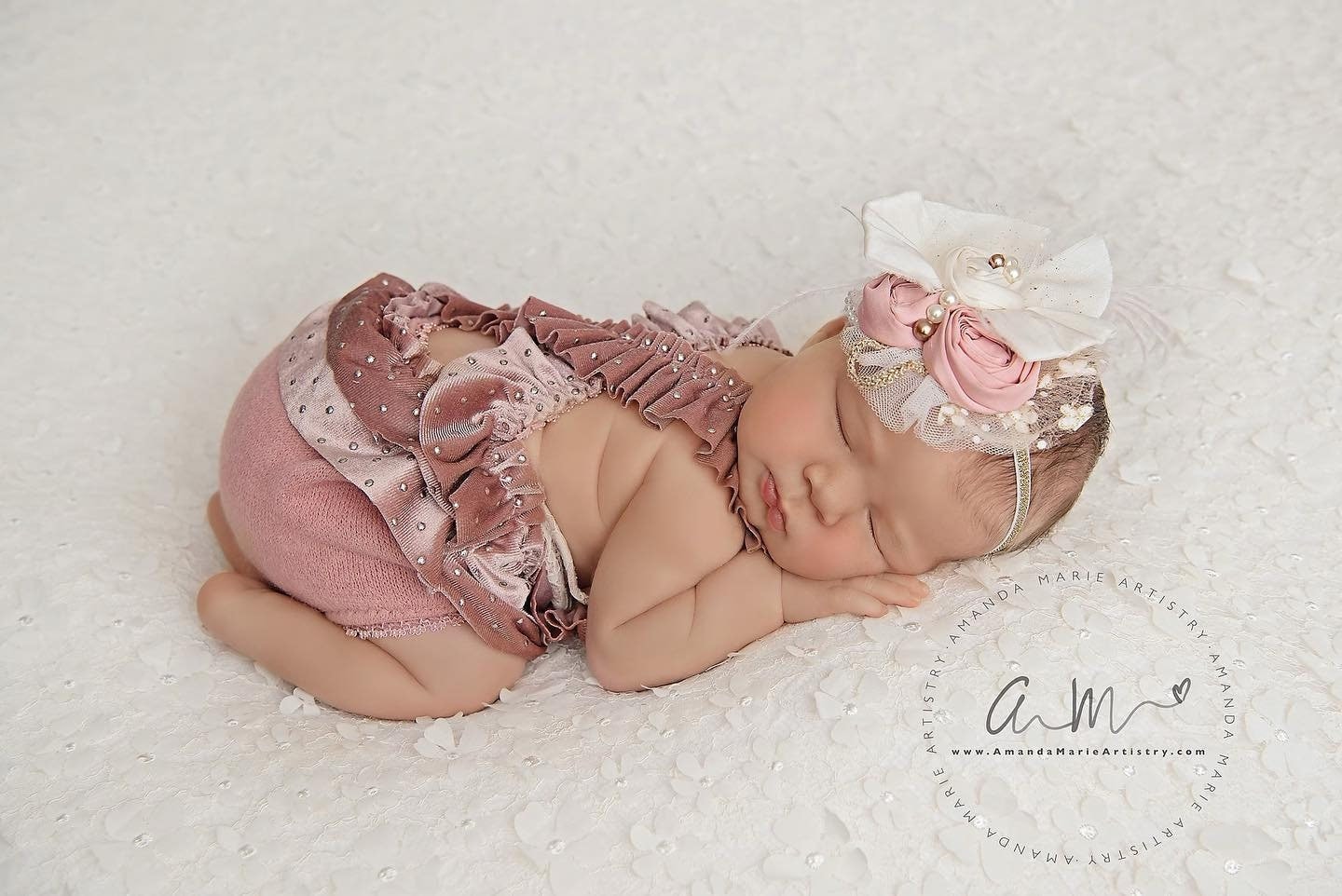 Pink Newborn Photography Outfit, Newborn Romper Baby Girl, Velvet Ruffled Romper for Photography Shoots, Newborn Photo Props