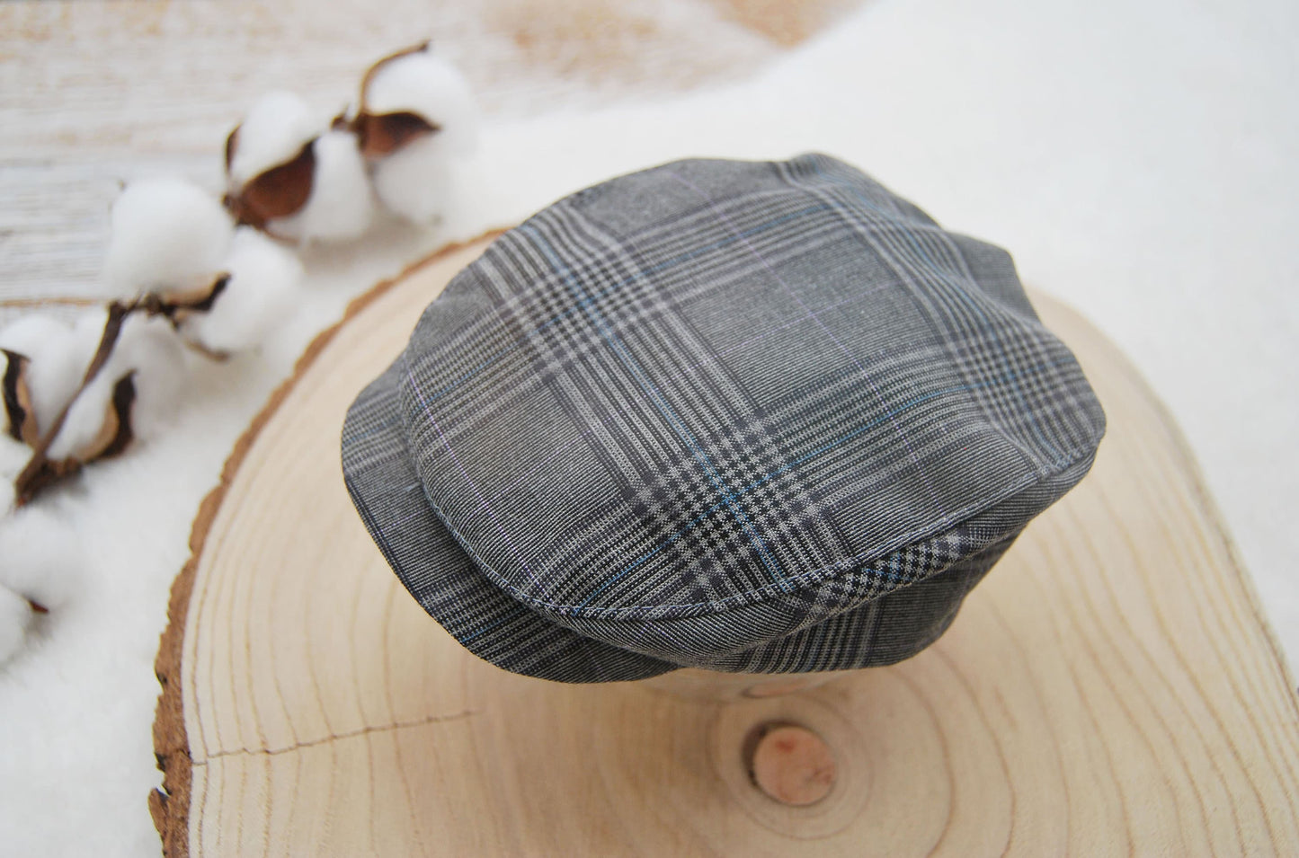 Newsboy cap for photography shoots, newborn photo prop hat - choose your color, Newborn cap, Baby boy flat cap