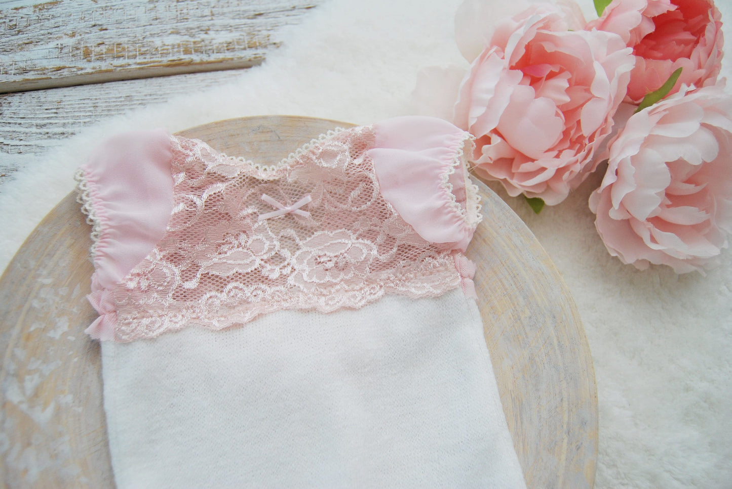 Pink newborn romper, Lace outfit baby girl, Newborn photo props girl, Photography outfit baby, Baby shower gift, Photoshoot outfit