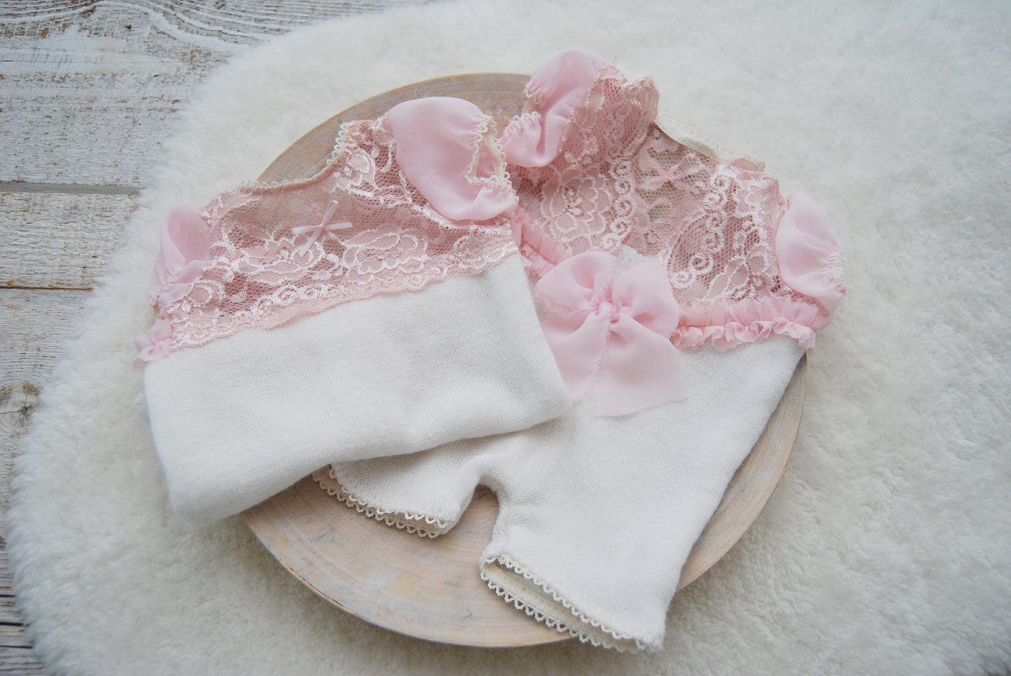 Pink newborn romper, Lace outfit baby girl, Newborn photo props girl, Photography outfit baby, Baby shower gift, Photoshoot outfit