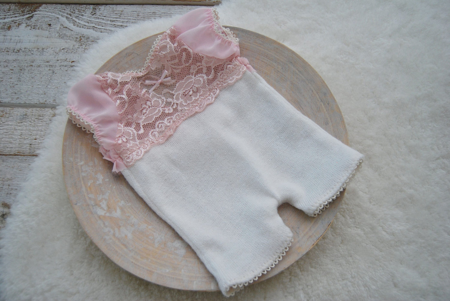 Pink newborn romper, Lace outfit baby girl, Newborn photo props girl, Photography outfit baby, Baby shower gift, Photoshoot outfit