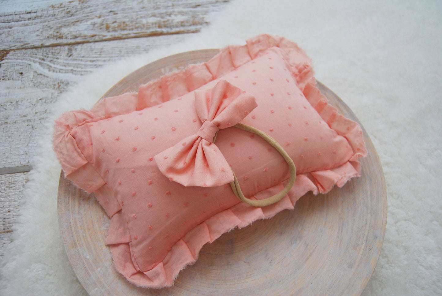 Pink newborn girl photo props, Newborn bloomers with bows, Bow headband newborn, Newborn posing pillow, Baby girl photo outfit