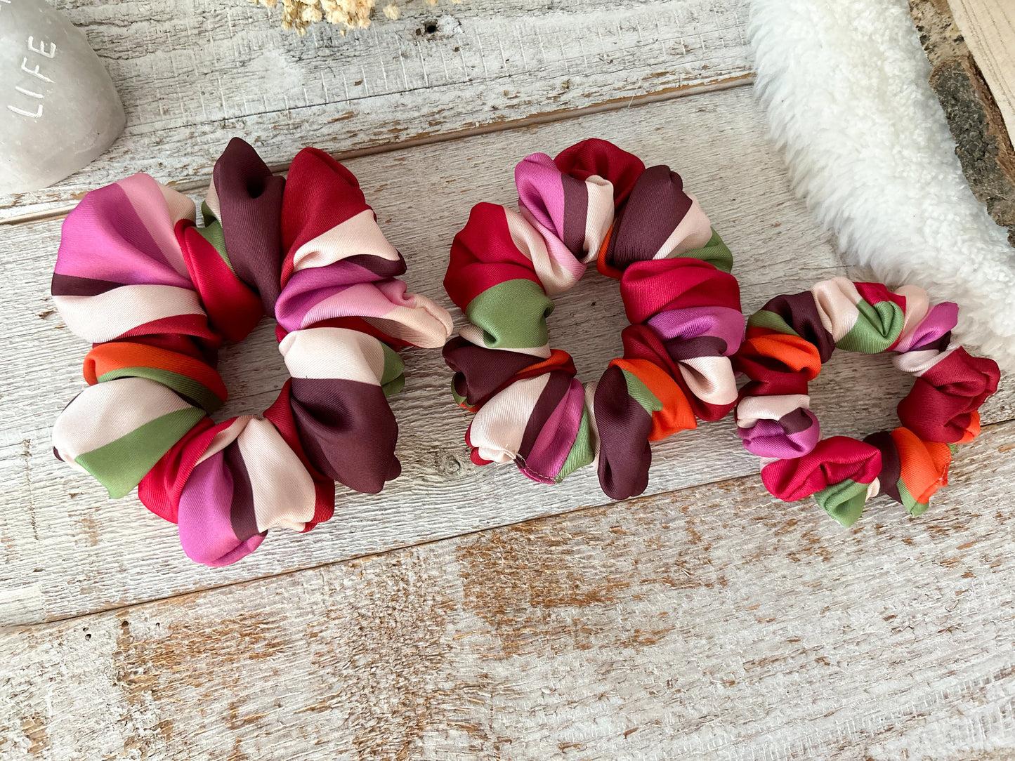 Silk SCRUNCHIE Set, Hair tie, Hair scrunchie for woman, Gift for her - choose your color